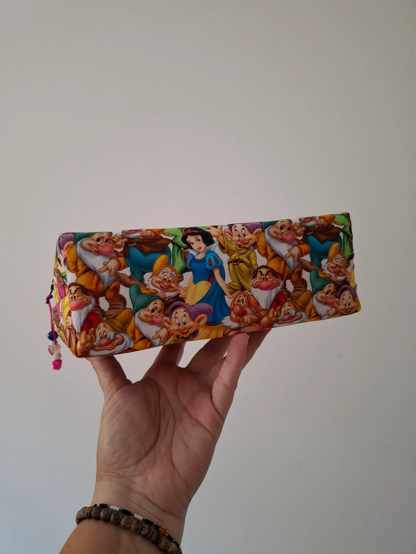 Toiletries pouch – photo 3